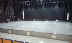 天津音樂學院舞臺地板