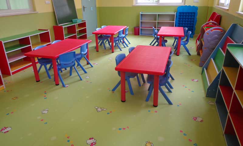 pvc幼兒園地板有環保耐污等諸多優點