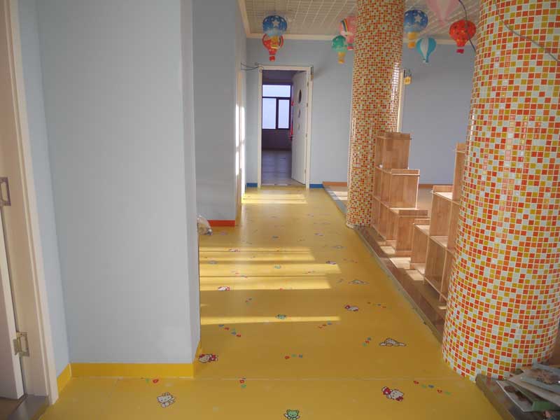 陜西榆林市遠興國學幼兒園塑膠地板