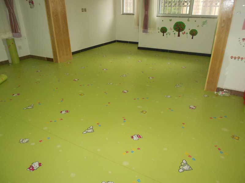 pvc兒童地板用在地暖房很合適