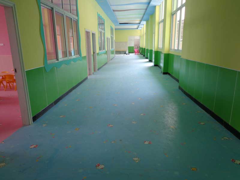 幼兒園塑膠地板的特點
