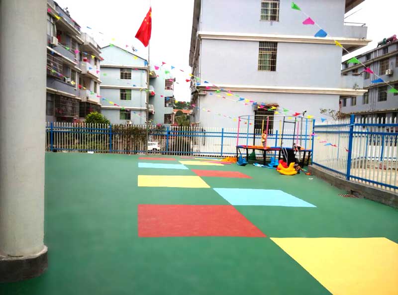 誠信和創新是幼兒園室外地板公司發展的動力