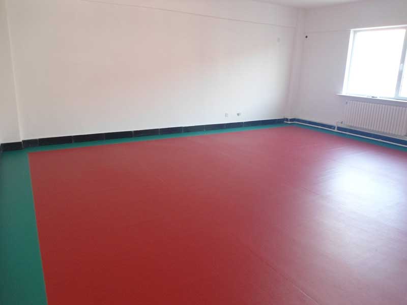 PVC運動地板適合室內場所使用的原因